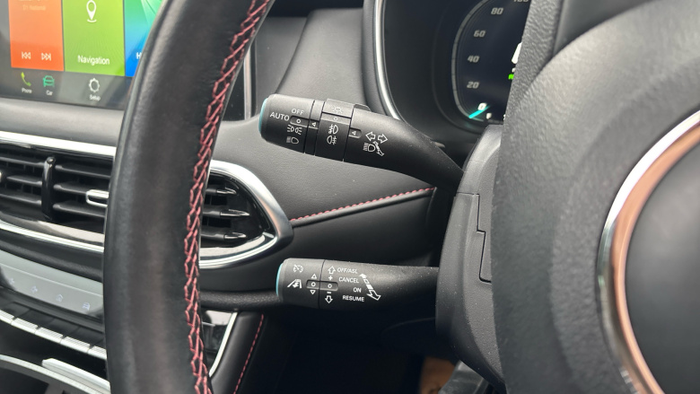 MG Hs 1.5 T-GDI PHEV Exclusive 5dr Auto Hatchback